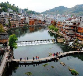 甘孜长沙旅游攻略(长沙旅游攻略景点必去二日游)
