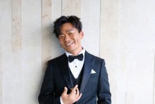 甘孜商务伴游招聘 王宝强工作室招聘实习生，任职条件苛刻，学历要求本科以上