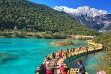 甘孜云南旅游攻略(云南旅游攻略必去景点顺序)