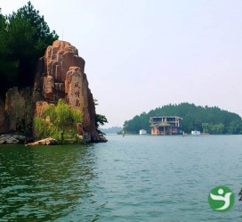 甘孜周边旅游(周边旅游景点大全免费)