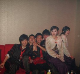 甘孜武汉雇用男伴游(武汉雇用男伴游戏主播)