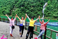 甘孜郴州人结伴游中国(湖南郴州游)