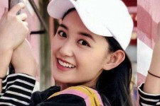 甘孜00后女明星(00后女明星有哪些)