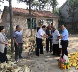 甘孜关于宋叔带老伴游中国的信息
