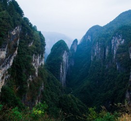 甘孜伴游中国带你去湘西(湘西跟团旅游)