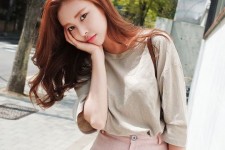 甘孜韩国女模特(韩国女模特泳装表寅)
