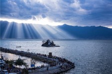 甘孜洱海旅游攻略(成都到洱海旅游攻略)