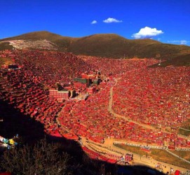 甘孜色达旅游攻略(成都到色达旅游攻略)