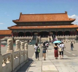 甘孜旅行攻略(北京旅行攻略英语)