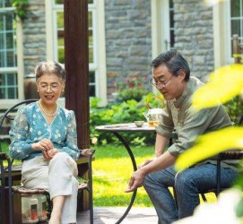甘孜坦言带老伴游遍中国(我和老伴去旅游)