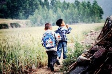 甘孜河南一家四口结伴游中国2个月(河南适合一家四口旅游的地方)