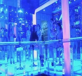 甘孜上海伴游 [视频]曝伴游行业内幕：白天陪玩晚上陪睡