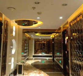 甘孜中国夜场伴游招聘骗局(夜场招聘是什么套路)