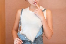 甘孜包含上海兼职女伴游模特预约小薇微信的词条