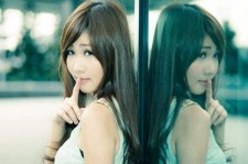 甘孜上海绝色美眉兼职伴游(上海雇用高端伴游一天20万)