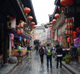 甘孜成都自助游(成都自助游住哪里方便)