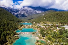 甘孜旅游推荐(旅游推介词)