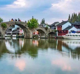 甘孜上海旅游攻略(上海旅游攻略手抄报)