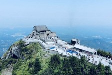 甘孜湖南旅游攻略(武汉到湖南旅游攻略)