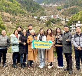 甘孜商务伴游招聘 潮声丨百万年薪聘导游 浙江一座县城的“千金买马”记