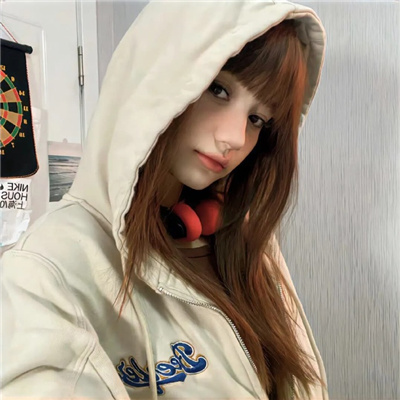 甘孜商务伴游女士的年龄分布与收入水平的关系