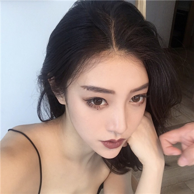 甘孜伴游女生寒莱的资料