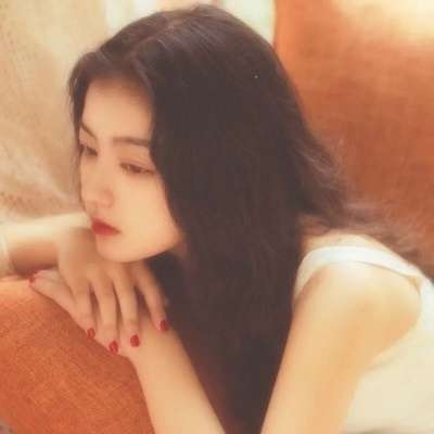 甘孜伴游女生赵梦琪的资料