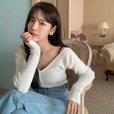 甘孜伴游女生邓丽丽的资料