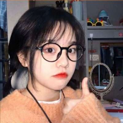 甘孜伴游女生荣晴的资料
