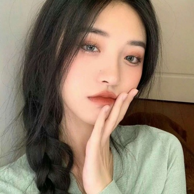 甘孜伴游女生林知月的资料