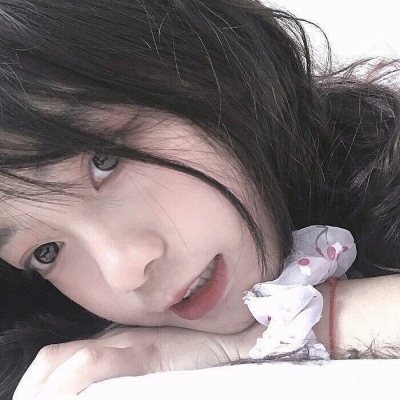 甘孜伴游女生柳依依的资料