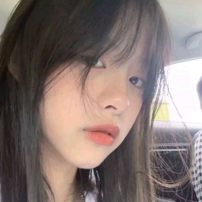 甘孜伴游女生周玉洁的资料