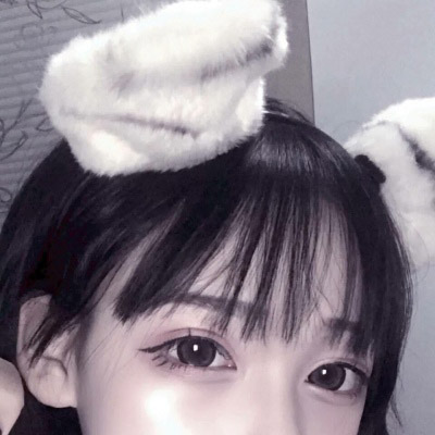 甘孜伴游女生王诗涵的资料