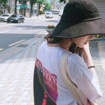 甘孜伴游女生林浅夏的资料