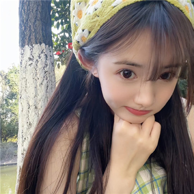 甘孜伴游女生上官鹤影的资料