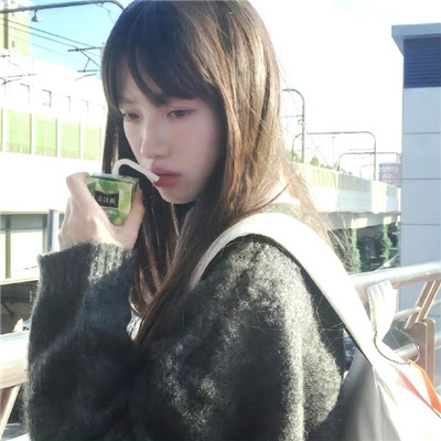 甘孜伴游女生沈清荷的资料