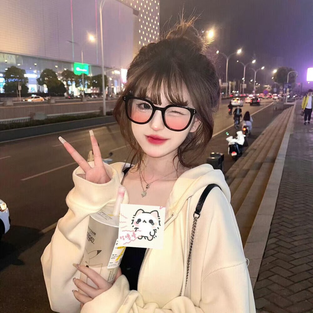 甘孜伴游女生KIKI的资料
