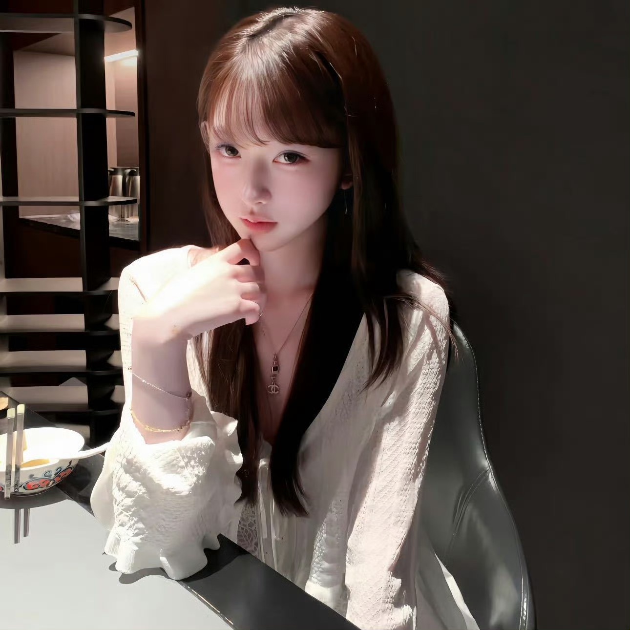 甘孜伴游女生苏菲亚的资料