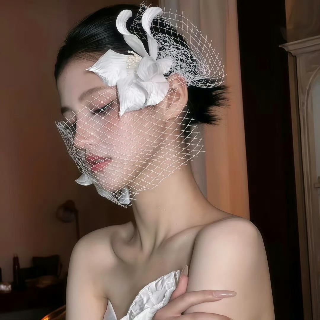 甘孜伴游女生唐雅柔的资料