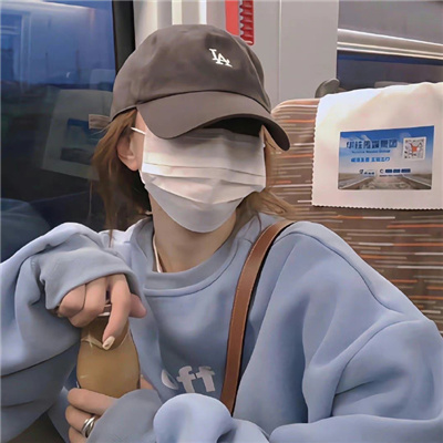甘孜伴游女生柔芸芸的资料