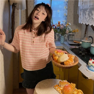 甘孜伴游女生员婷双的资料