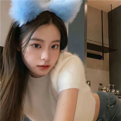 甘孜伴游女生苦霞辉